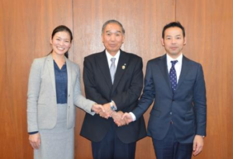 アウトレット支配人